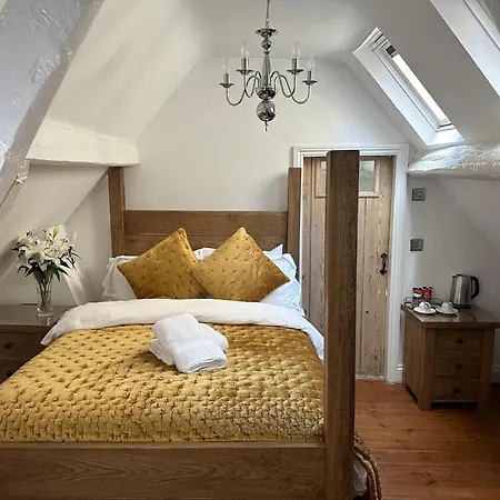 The Barrington Guest house Scarborough