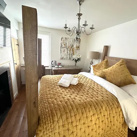 The Barrington Guest house Scarborough