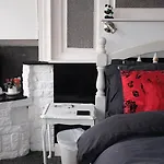 The Barrington Guest House 3*
