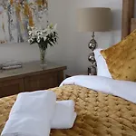 The Barrington Guest House Scarborough