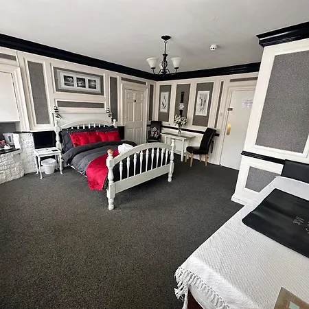 The Barrington Guest House 3*