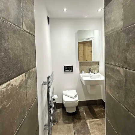 The Barrington Guest house 3*