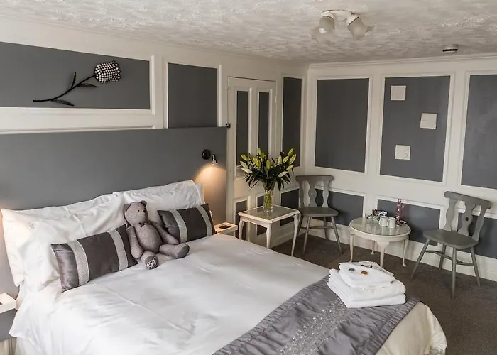 The Barrington 게스트하우스 3*