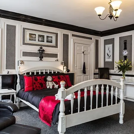 The Barrington Scarborough